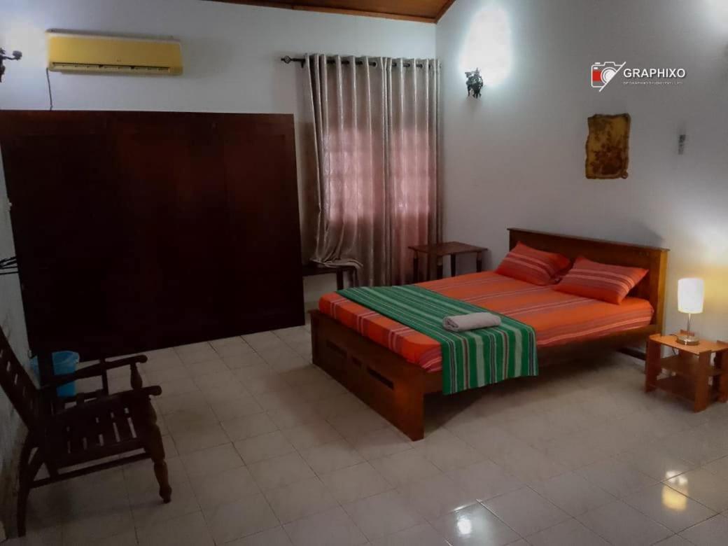 Ceylon Travel And Stay Lodge Battaramulla Exteriör bild